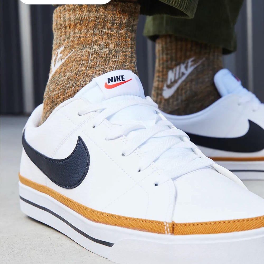 Nike Court Legacy (men’s style code and men’s size 8)